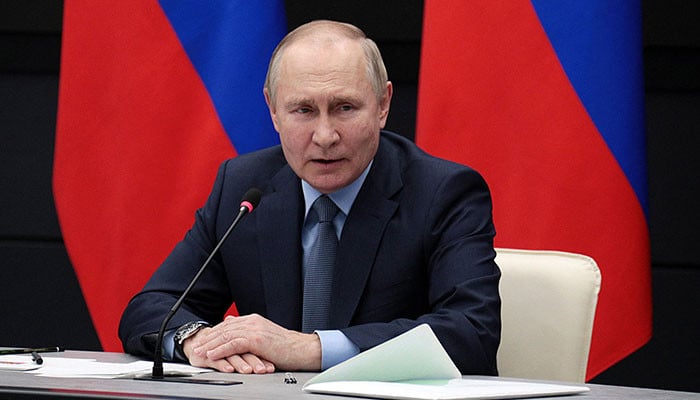 Vladmir Putin says West wants to ‘tear apart’ Russia