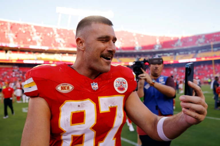 Pro-vaccination ad leaves NFL’s Kelce in misinformation crosshairs