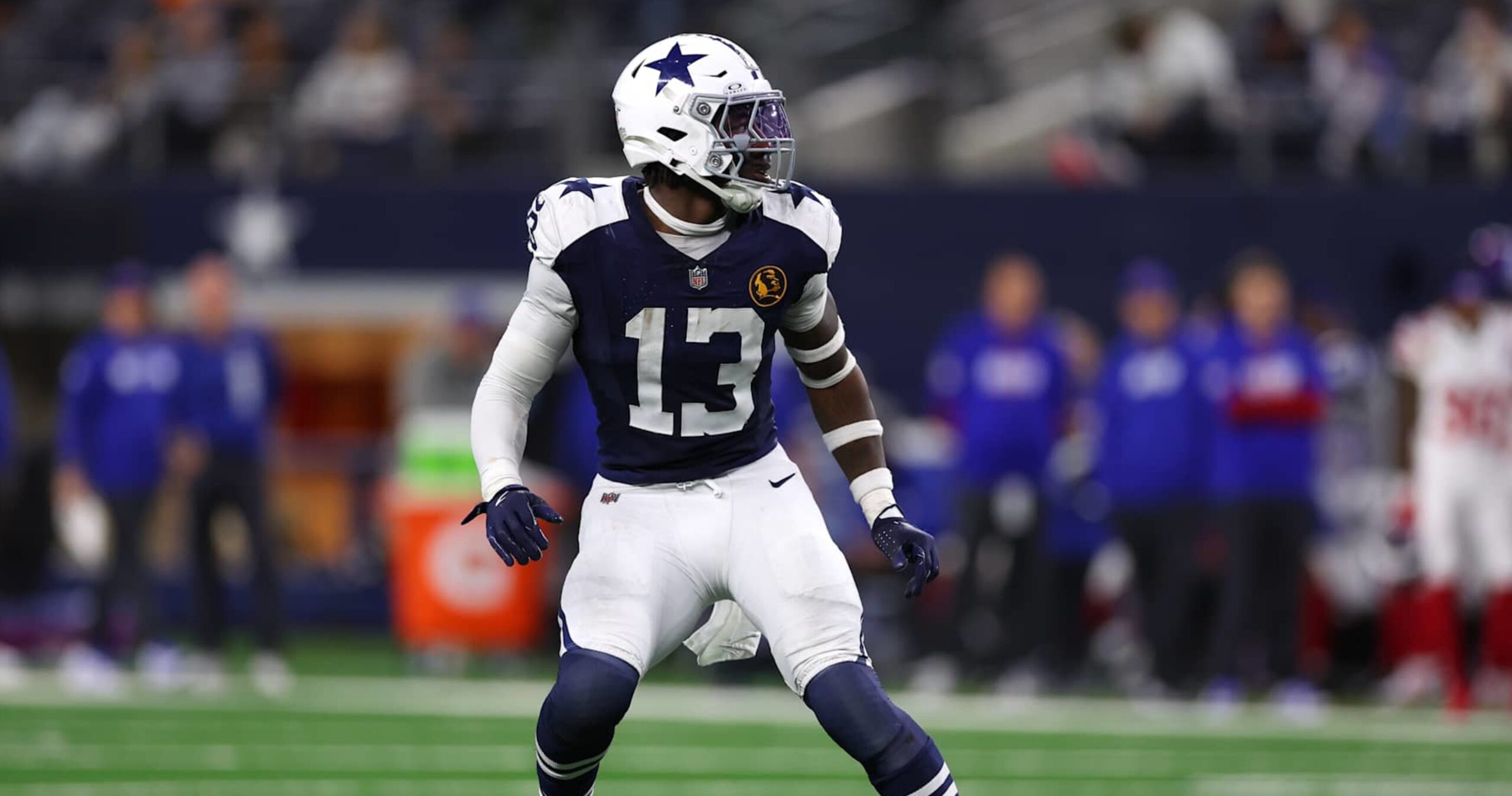 Cowboys Rumors: DeMarvion Overshown Set to Return Mid-to-Late 2025 After Knee Injury